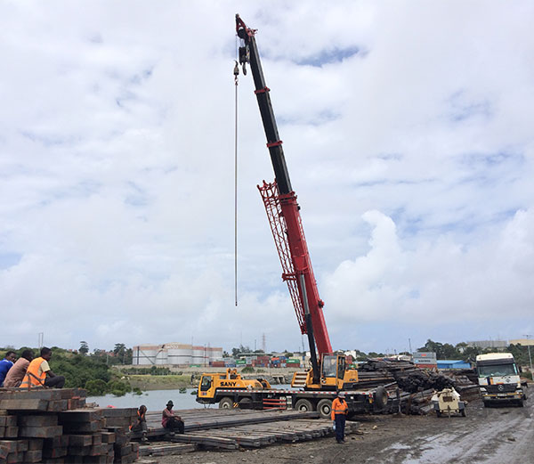 SANY STC500 TRUCK CRANE IN PORT OF MOMBASA.jpg