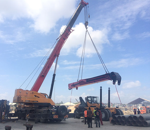 SANY STC500 TRUCK CRANE IN PORT OF MOMBASA.jpg