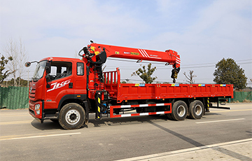 SPS30000Pro  Stiff Boom Crane